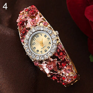 Sandwood Women Flower Butterfly Dress Watch Round Dial Rhinestone Bracelet Wristwatch fashion casual new - Boom Boom London